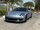 Porsche Panamera 4
