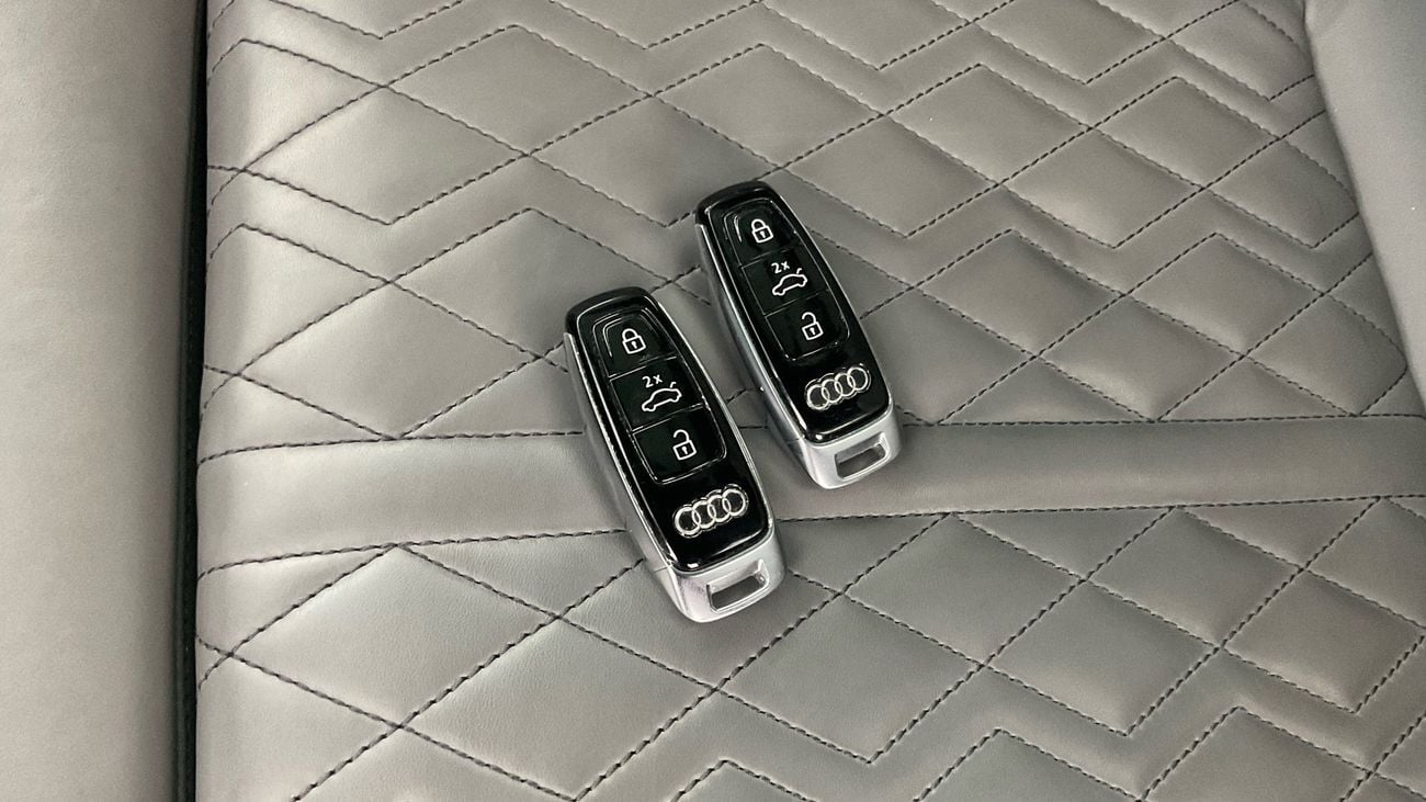 Audi Q8 55 TFSI PROGRESS | Guaranteed Warranty | 0 Down Payment