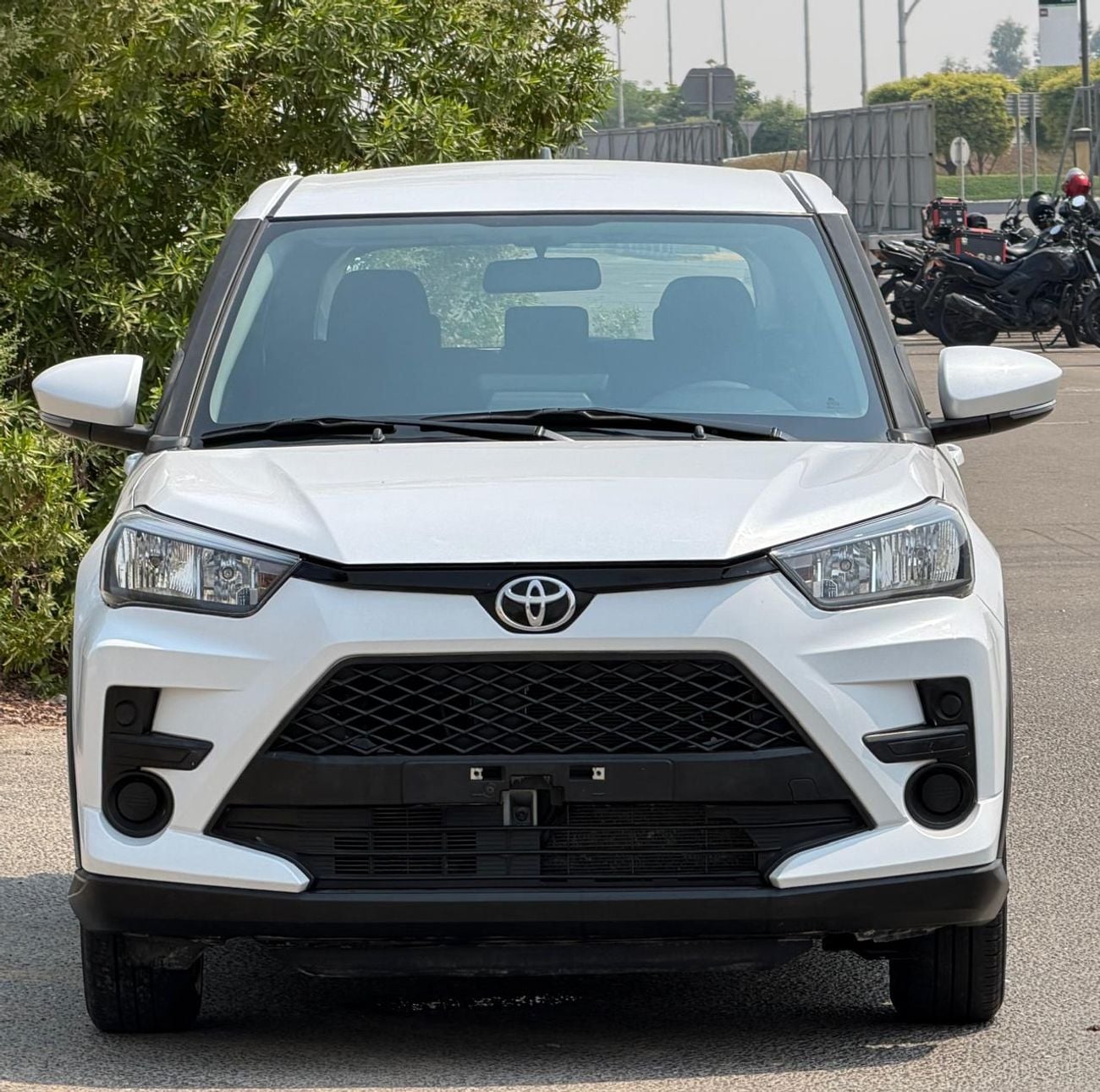 تويوتا ريز E 650/- شهريًا | خليجي | نظام تحديد المواقع العالمي (GPS) وكاميرا | خالية من الحوادث