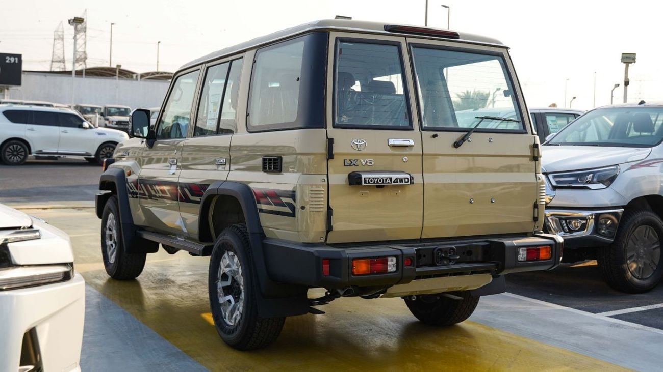 تويوتا لاند كروزر 70 LC76 LX