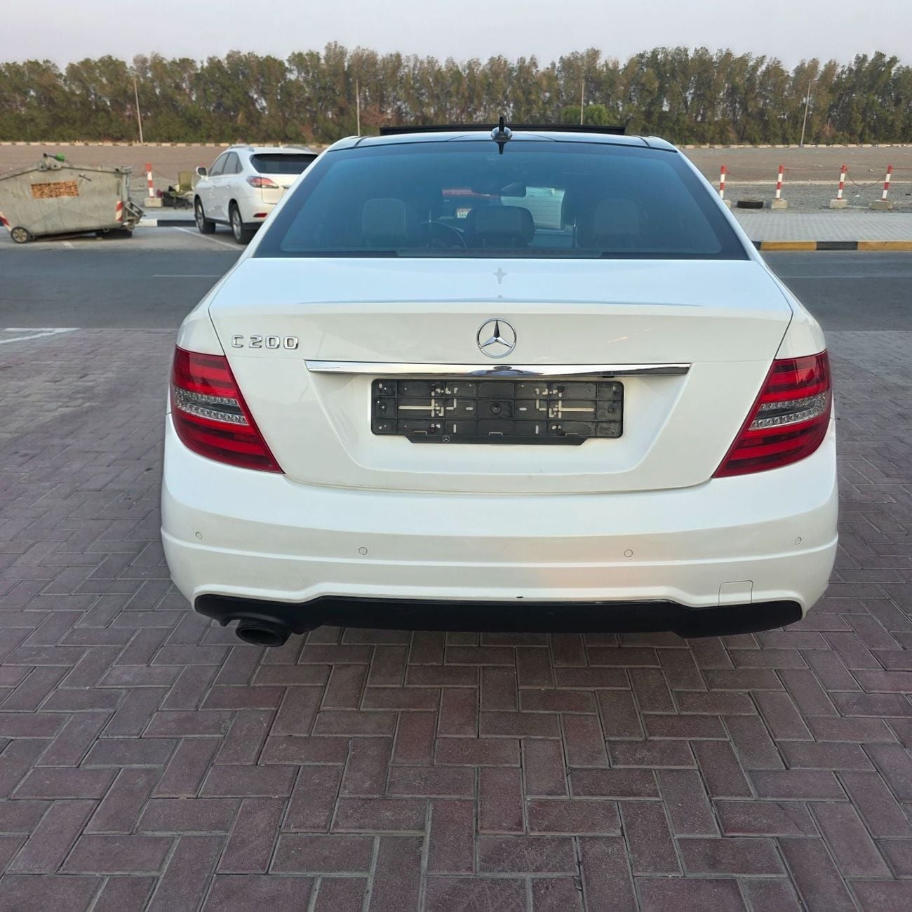 مرسيدس بنز C 200 AVANTGARDE SPORTS