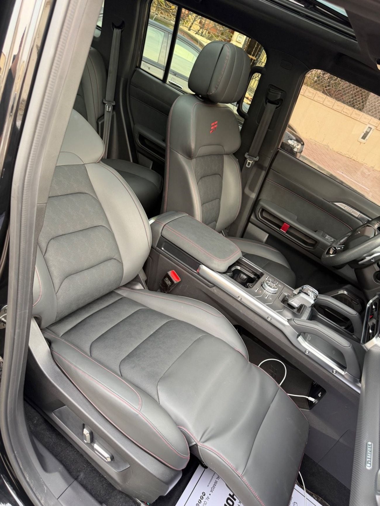 Jetour T2 LUX