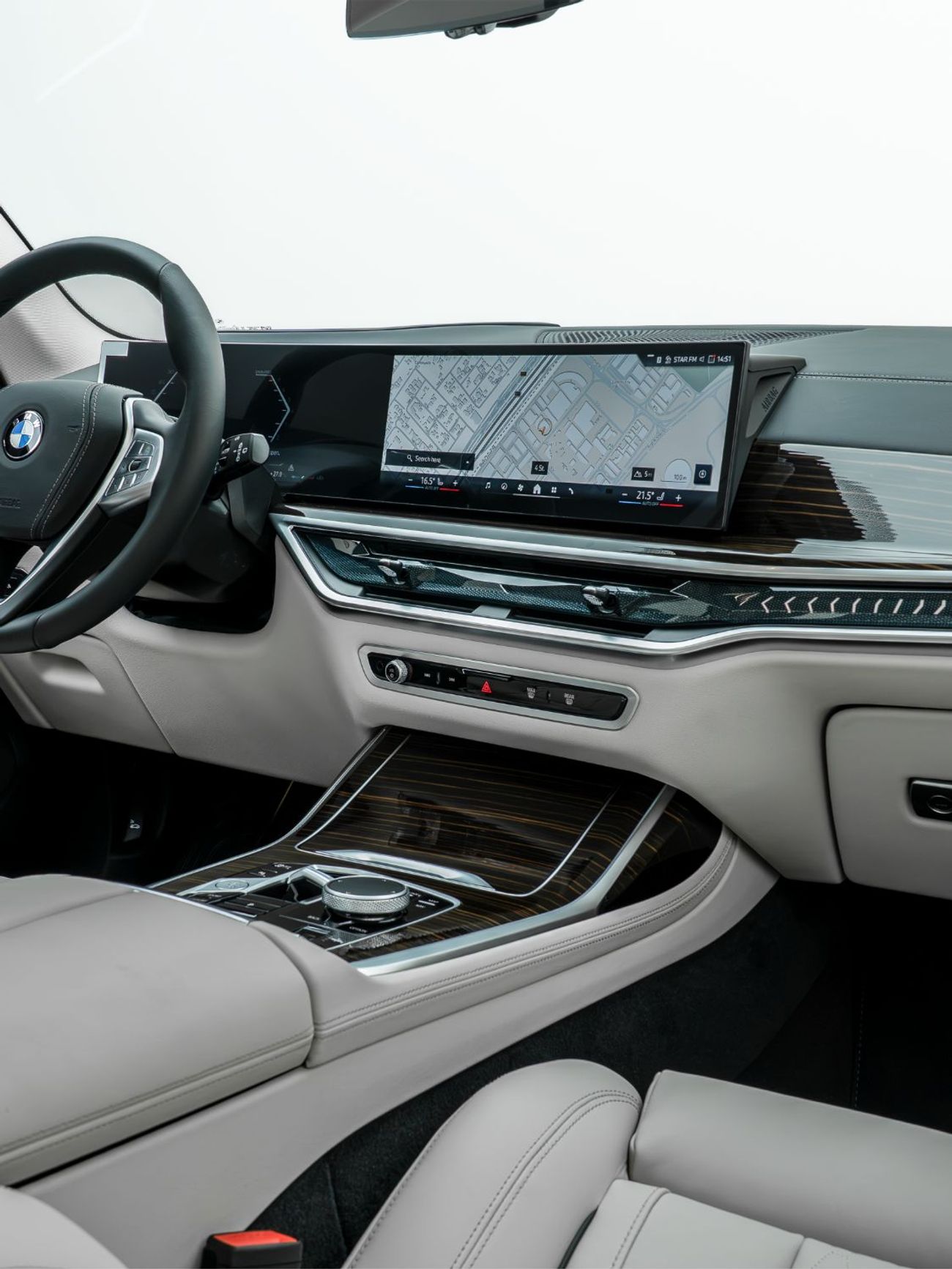 بي أم دبليو X7 XDRIVE40I DESIGN PURE EXCELLENCE