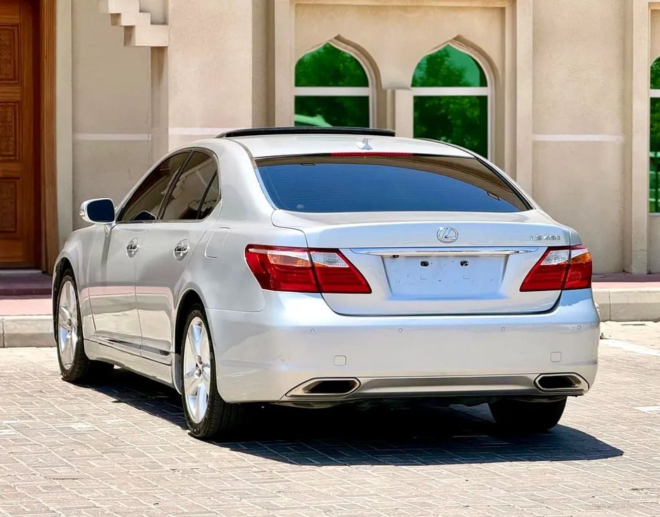 Lexus LS460 لكزس LS 460 فل اوبشن ياباني LS 460 | Pristine Condition | Japanese Specs