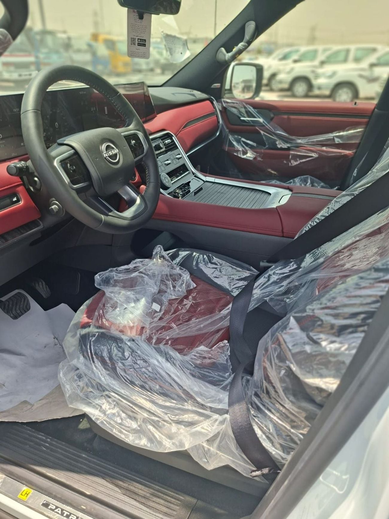 Nissan Patrol LE TITANIUM Nissan Titanium 3.5L Twin Turbo 2026 Model With Rear Screens and Compressor