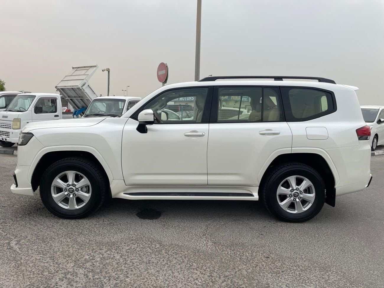 Toyota Land Cruiser GXR
