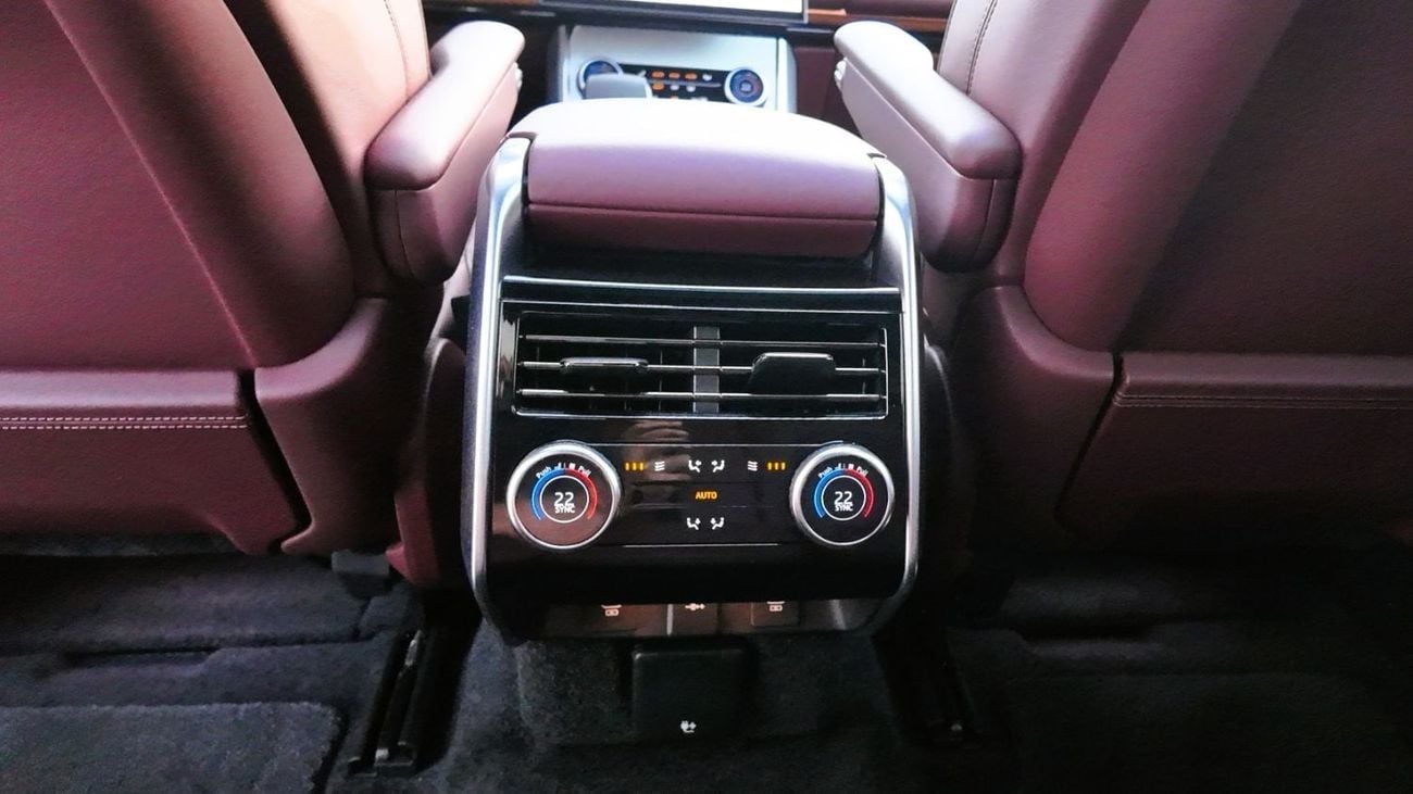 Land Rover Range Rover AUTOBIOGRAPHY P530 2023 Range Rover | 4.4L Twin-Turbo V8 | Under 400 KM | European Specs
