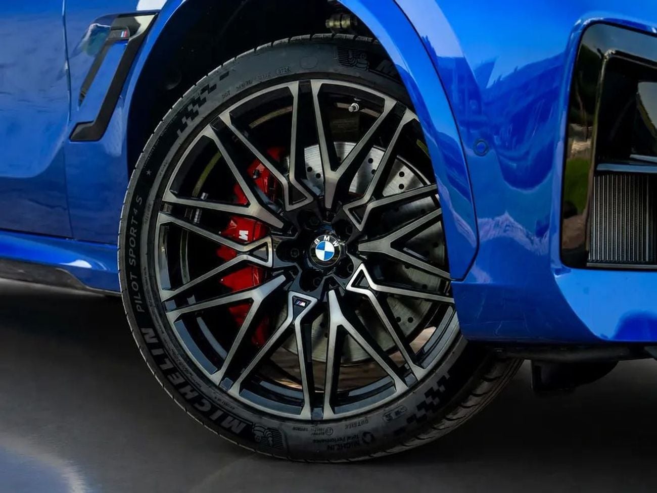 بي أم دبليو X6 M