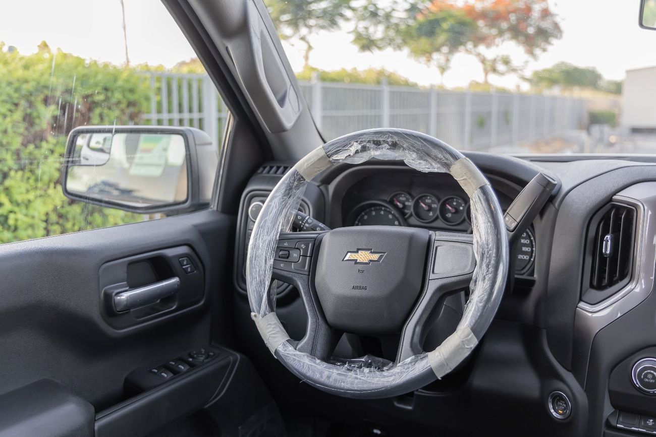 Chevrolet Silverado 1500WT CHEVROLET SILVERADO | V8 5.3L | 4WD | GCC | CREW CAB | 2025 (Export)