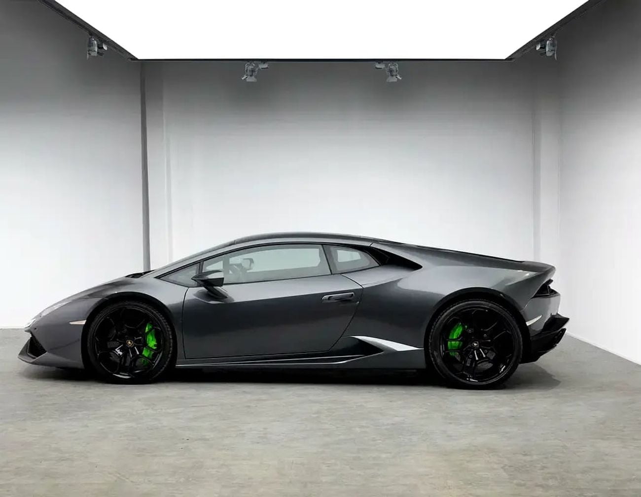Lamborghini Huracan LP610-4 LP 610-4 • AWD 5.2 V10 • GCC Specs • Full History • Only 38KM