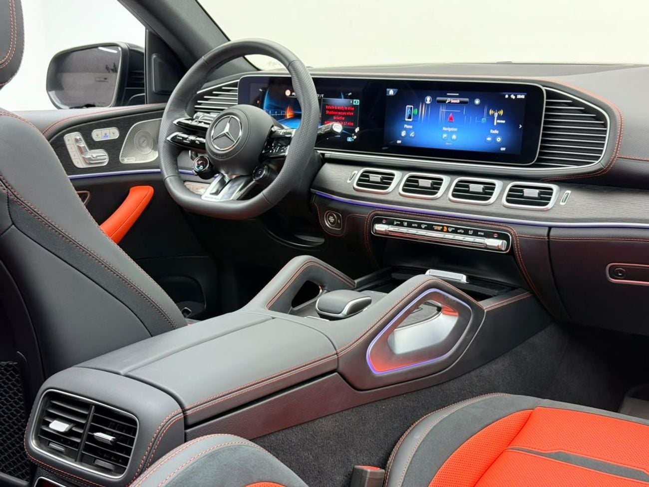 Mercedes Benz GLE53 AMG COUPE 4MATIC+ 2024 Mercedes Benz GLE53 AMG Coupe, 5 Years MB Warranty + Service Pack, Low Km, Fully Loaded, GCC