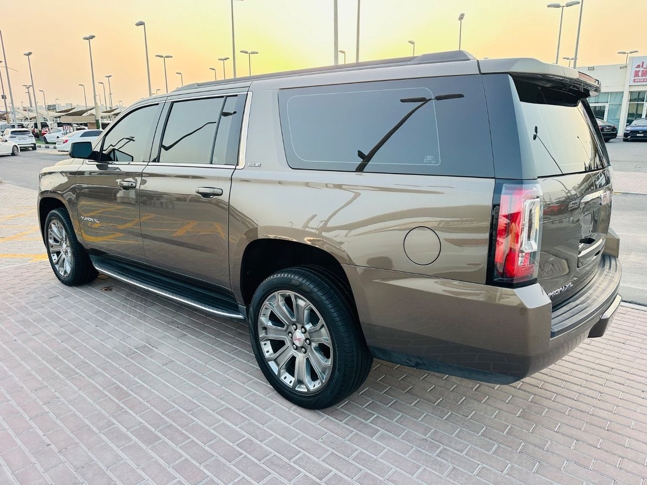 GMC Yukon DENALI