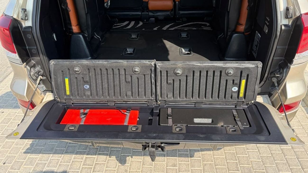 Lexus LX570 PLATINUM