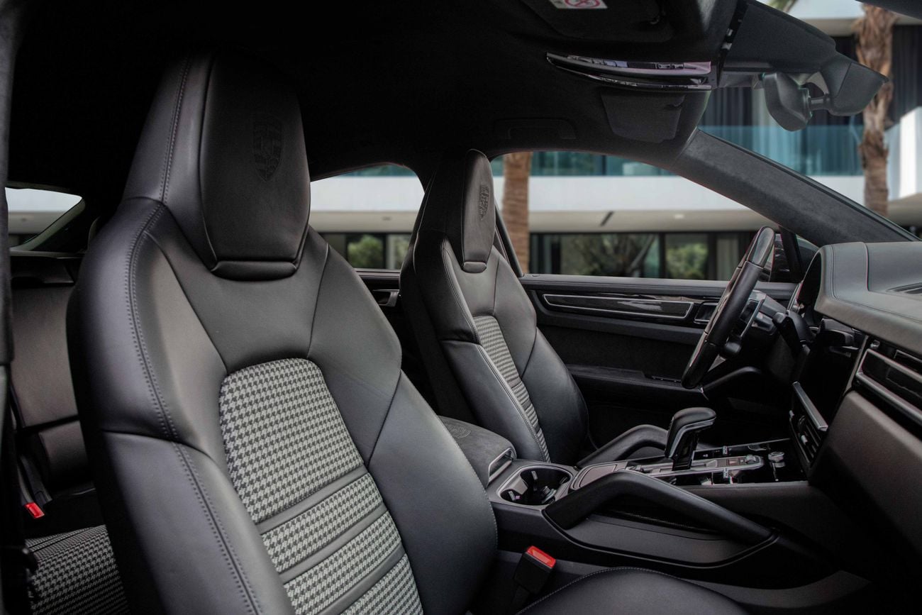 Porsche Cayenne GTS Cayenne GTS Coupe | 7,638 P.M | 0% Downpayment | Under Warranty