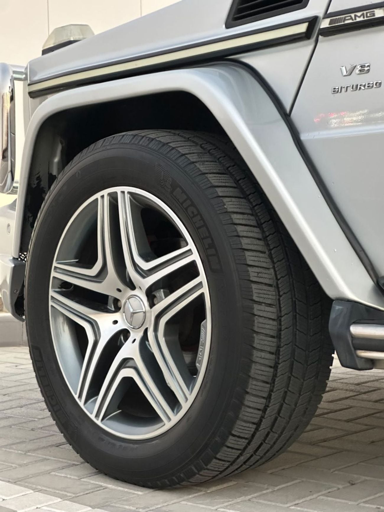 Mercedes Benz G500 STANDARD