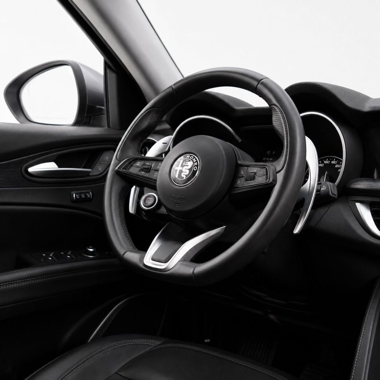 Alfa Romeo Stelvio SUPER AED 1,244 P.M • 0% Downpayment • Alfa Romeo Stelvio Super • 1 Year Warranty