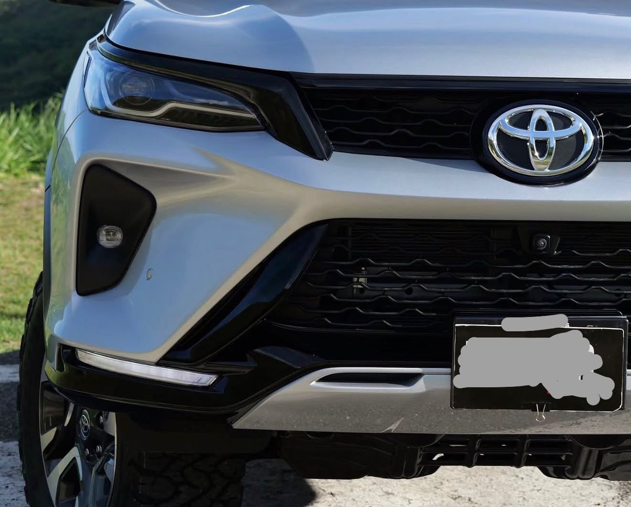 Toyota Fortuner VXR Toyota Fortuner 2018 Upgrade 2025 GR Sport V6 LHA Petrol