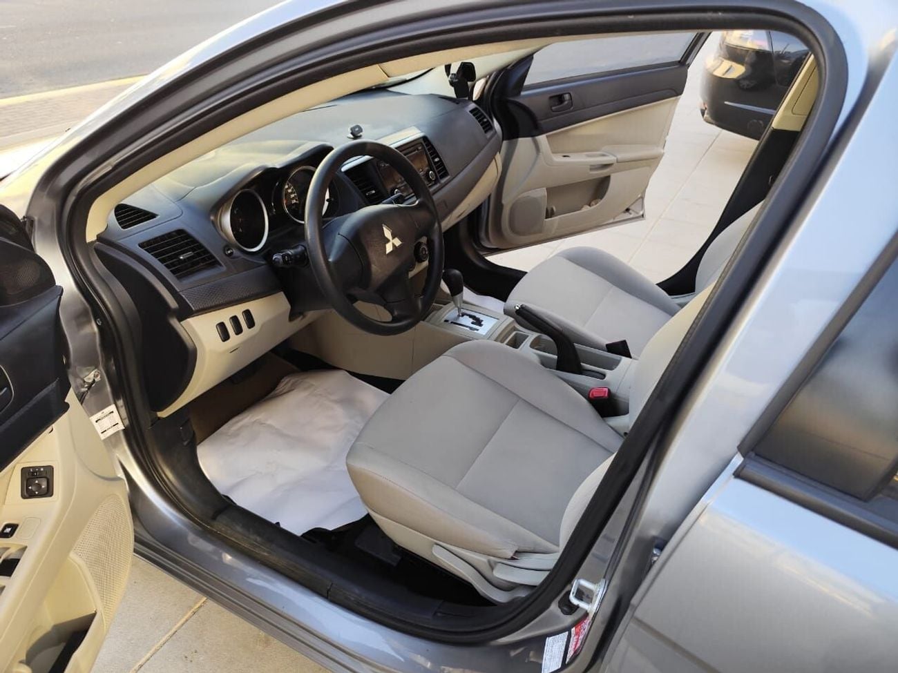 Mitsubishi Lancer EX GLX