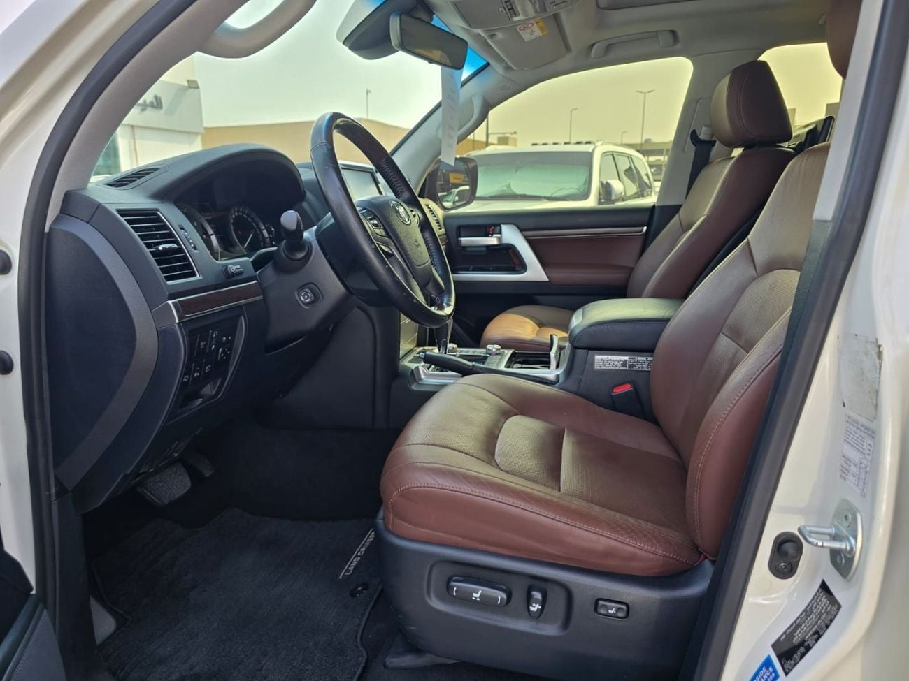 Toyota Land Cruiser VXR