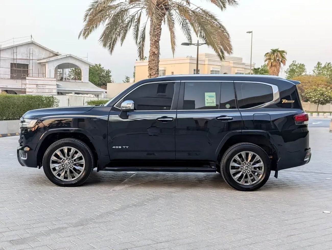 Toyota Land Cruiser VXR 2023 Twin turbo GCC specs Excellent Condition
