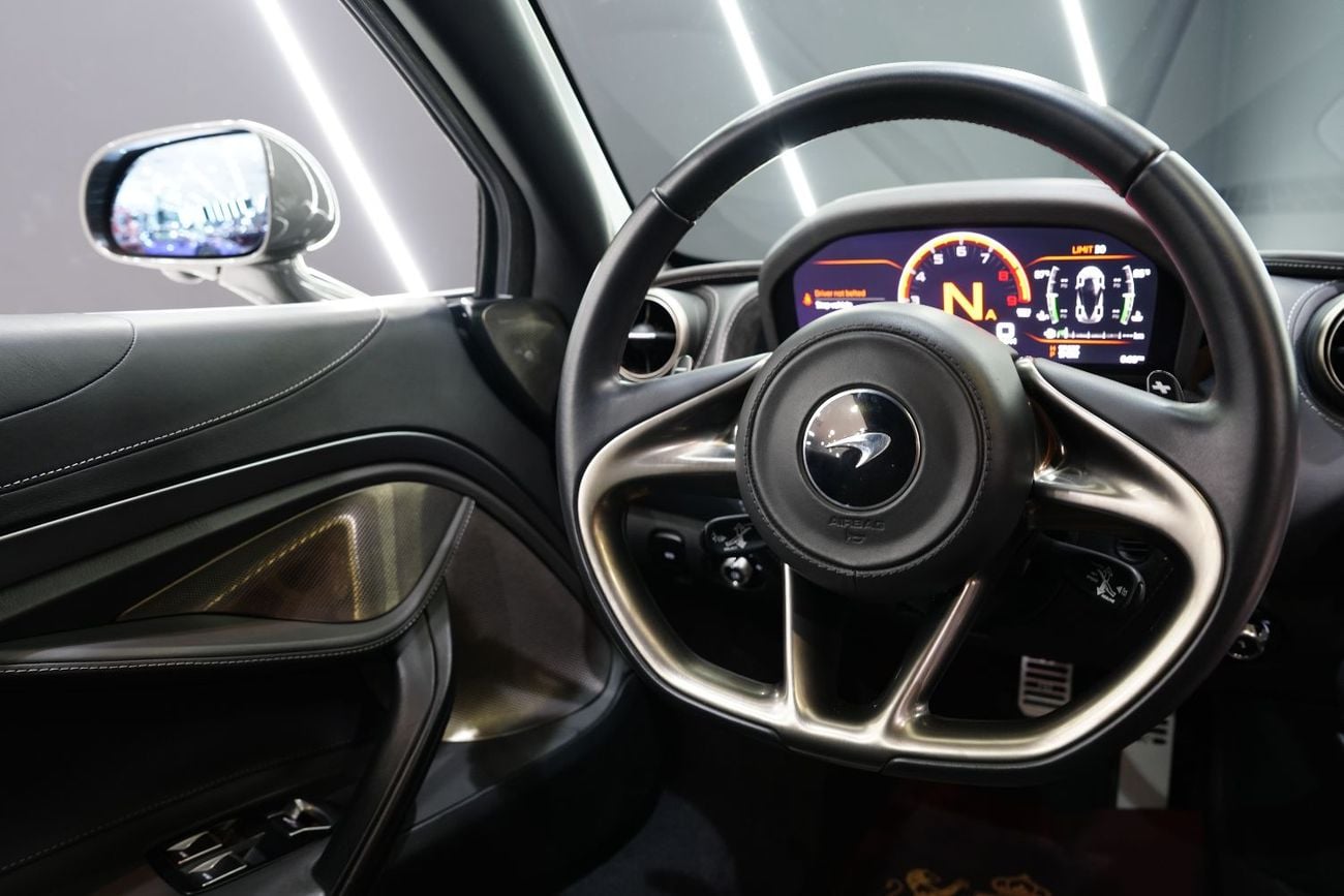McLaren 720S Lifting System, 360° Camera, McLaren Warranty!!