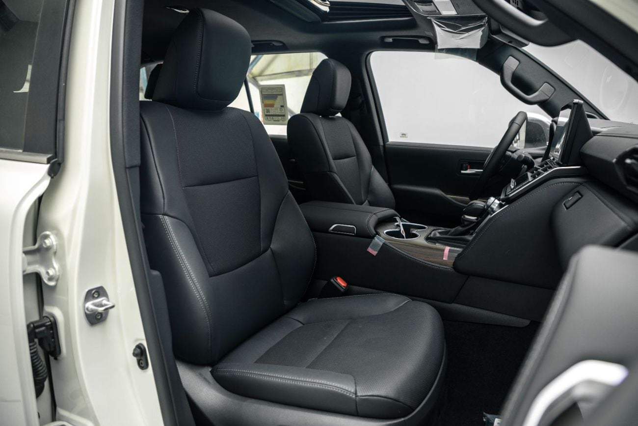 Toyota Land Cruiser VX LC300 3.5L - Pearl White Inside Black | Export Only
