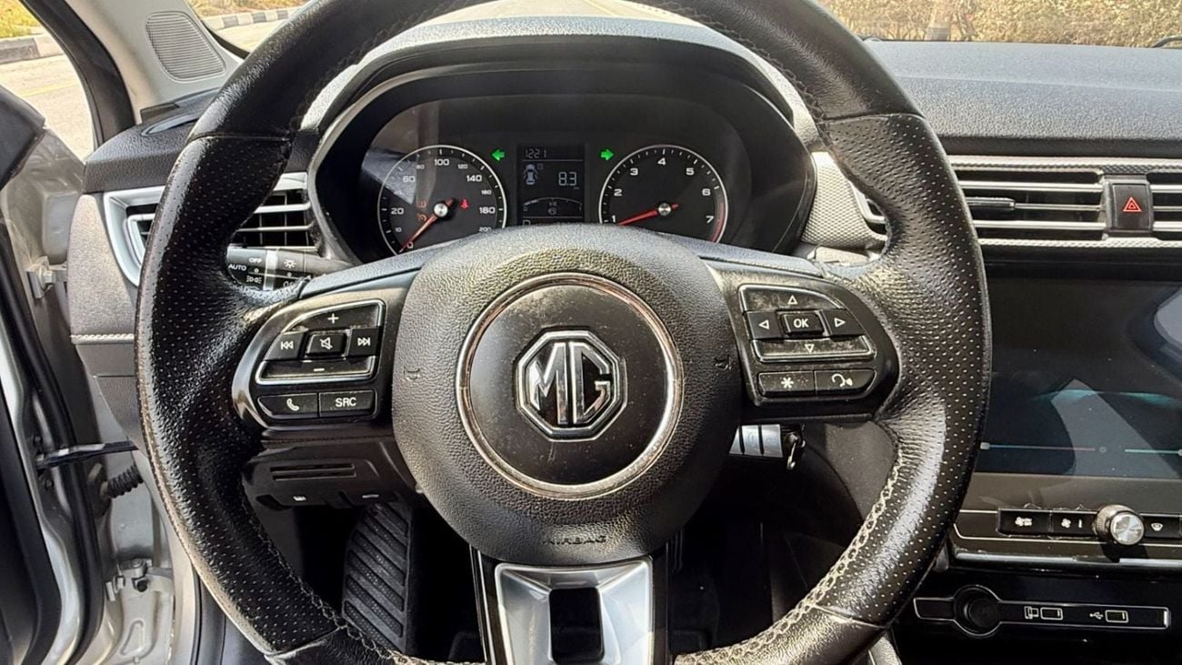 MG 5 STANDARD