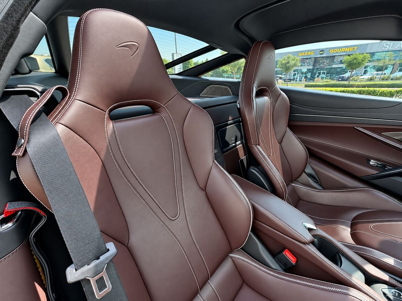 مكلارين 720S LUXURY