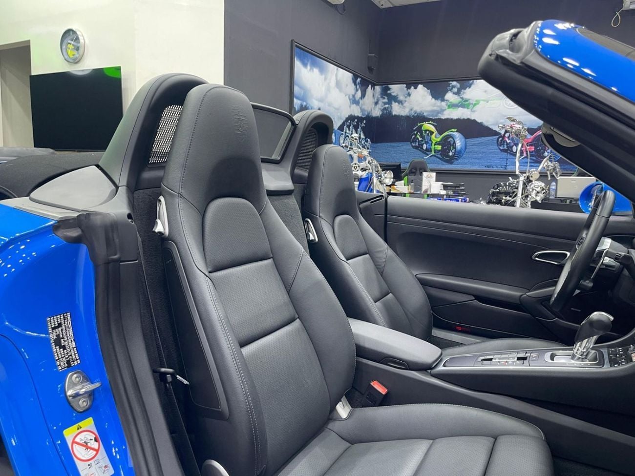 Porsche 718 Boxster STANDARD Std 2.0L A/T