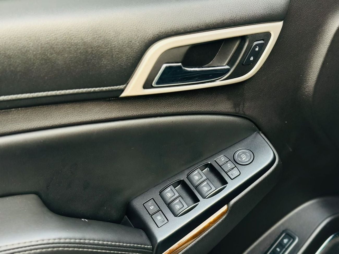 جي أم سي يوكون XL DENALI
