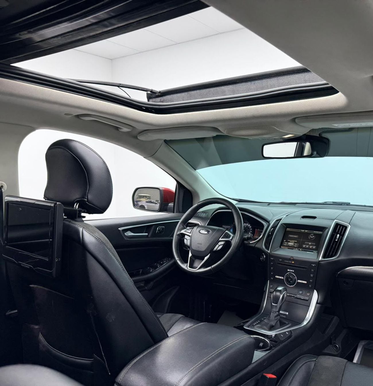 Ford Edge SPORT 2016 Ford Edge Sport, Full service History, Well Maintained, GCC Specs.