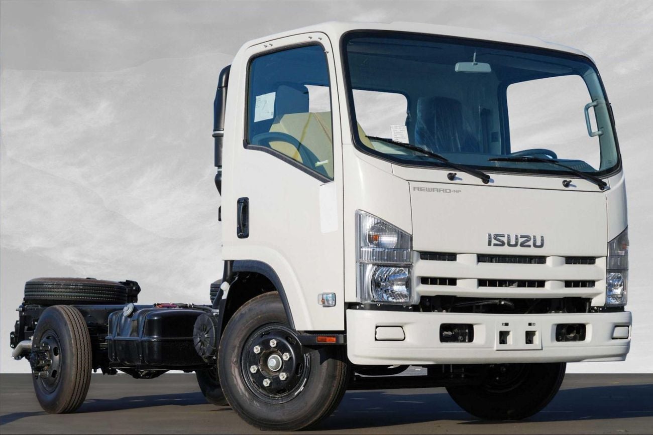 Isuzu NPR 85 4.6 L 6.5 T Chassis Cab