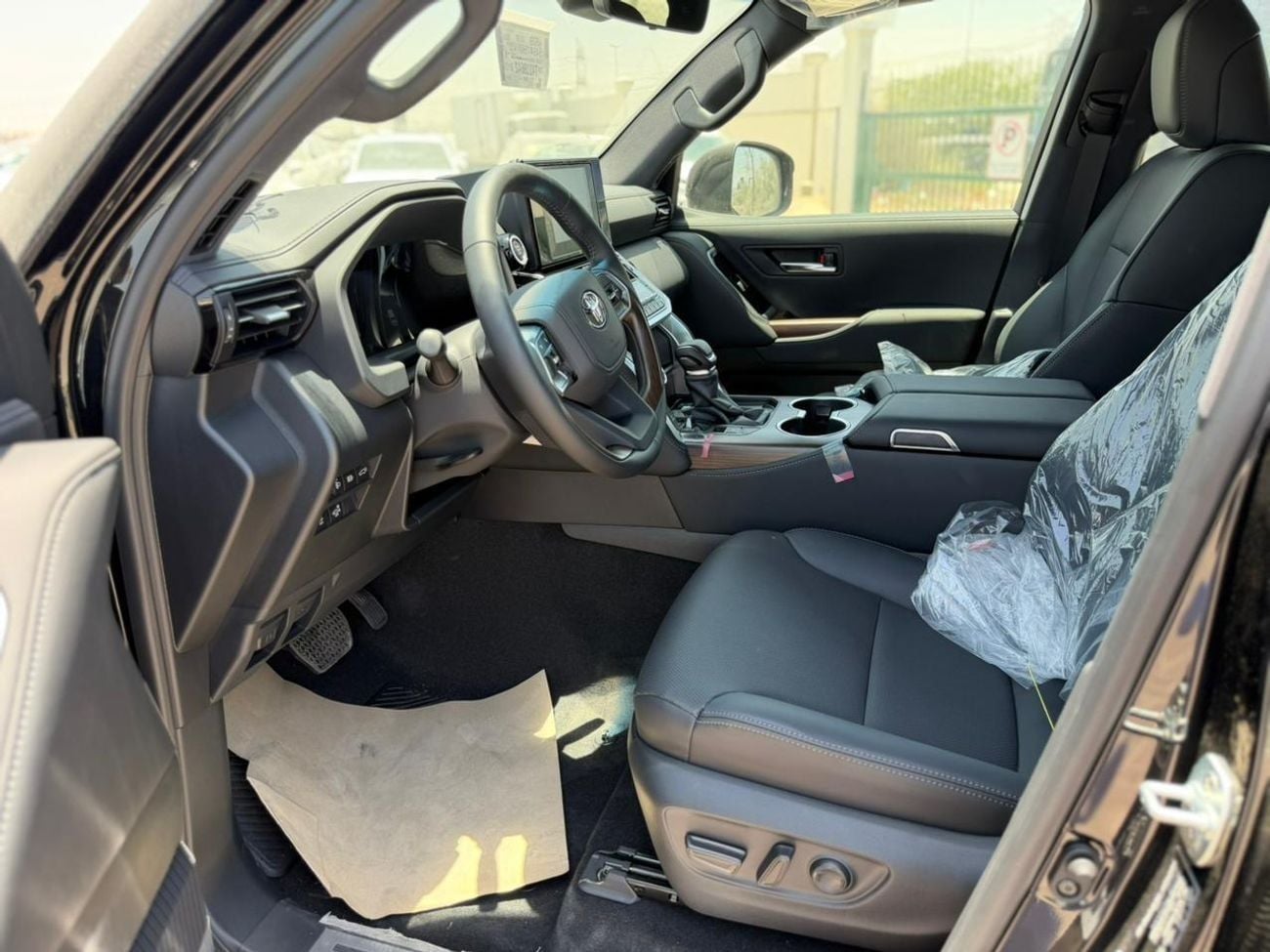 Toyota Land Cruiser GXR TOYOTA LAND CRUISER 4.0 Full OPTION with Radar 2026