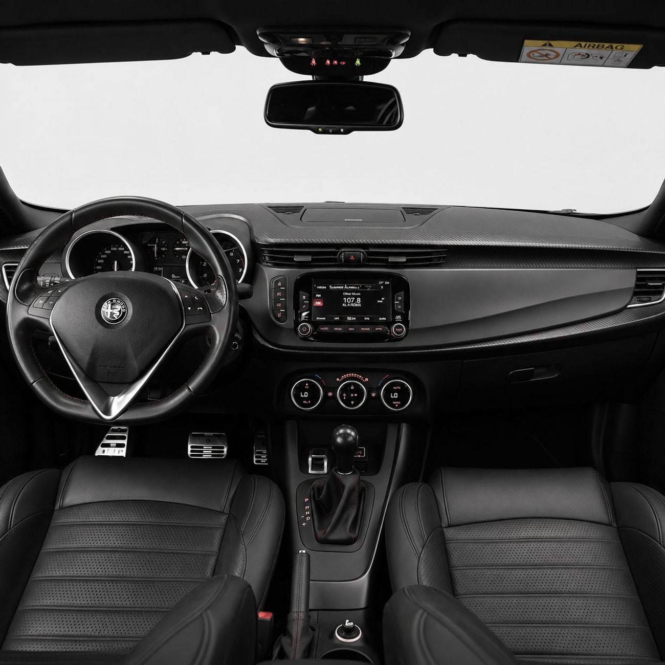 Alfa Romeo Giulietta Veloce AED 765 P.M • 0% Downpayment • Alfa Romeo Giulietta Veloce • 1 Year Warranty
