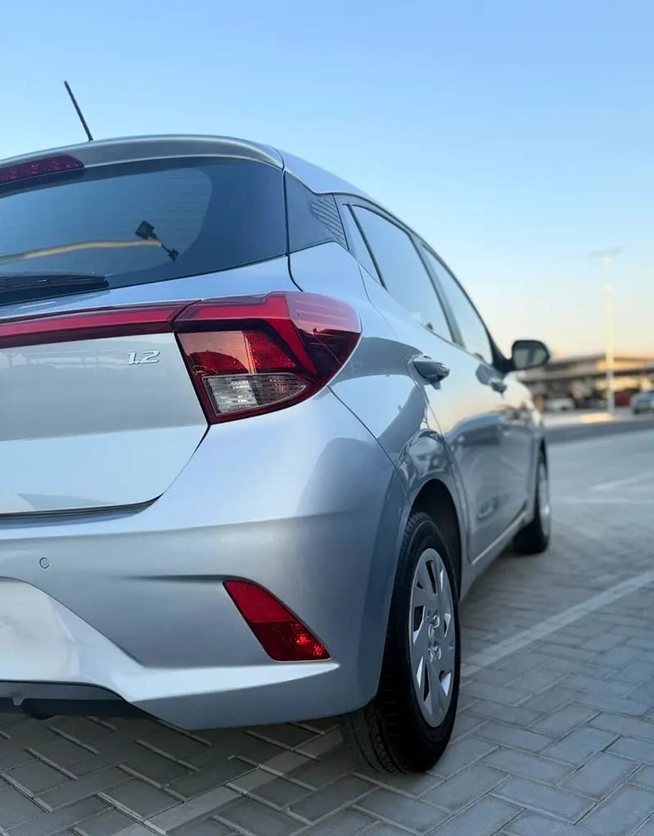 Hyundai Grand i10 GL | GCC Specs | Agency Warranty