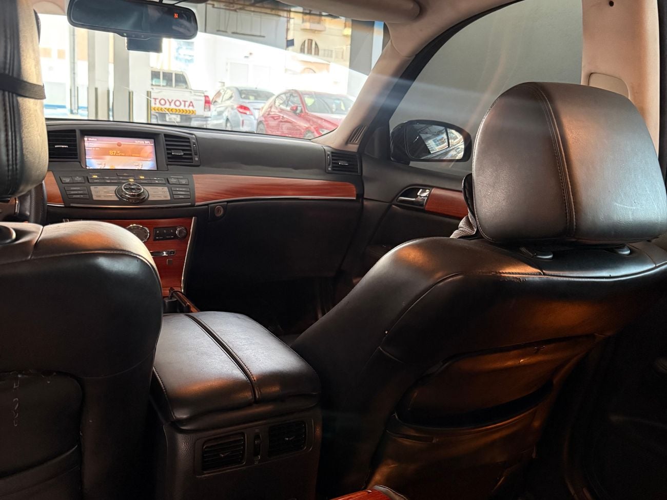 Infiniti M45 STANDARD
