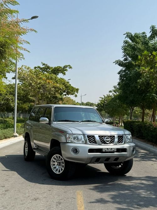 نيسان باترول SUPER SAFARI T1