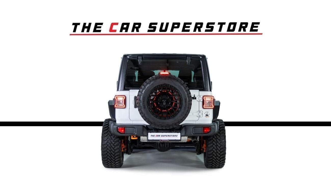 Jeep Wrangler Unlimited SPORT 3.6L A/T (5 Seater) GCC-Upgraded-FSH--Jeep warranty till 10/2027 and Jeep serv