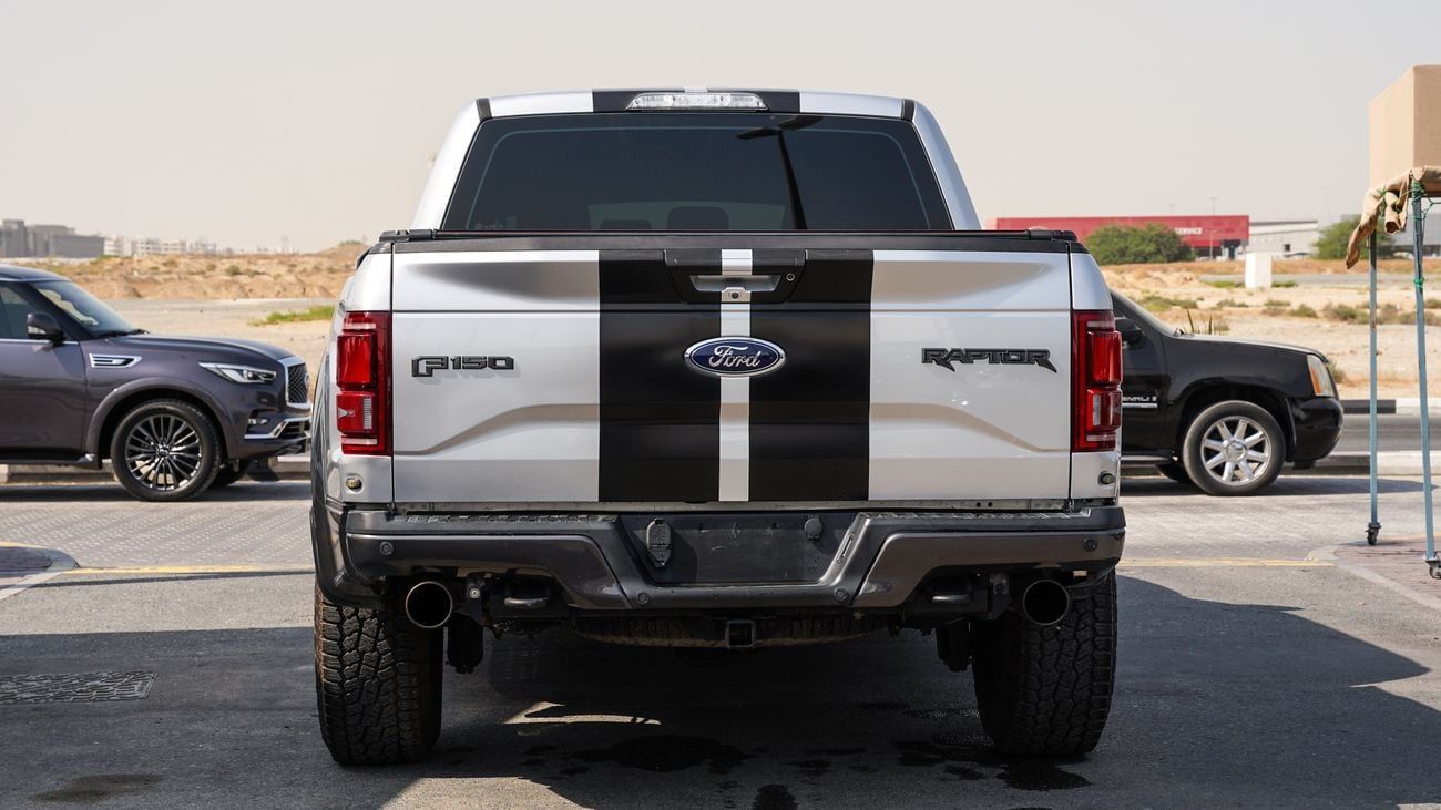 فورد F 150 رابتور سوبر كاب