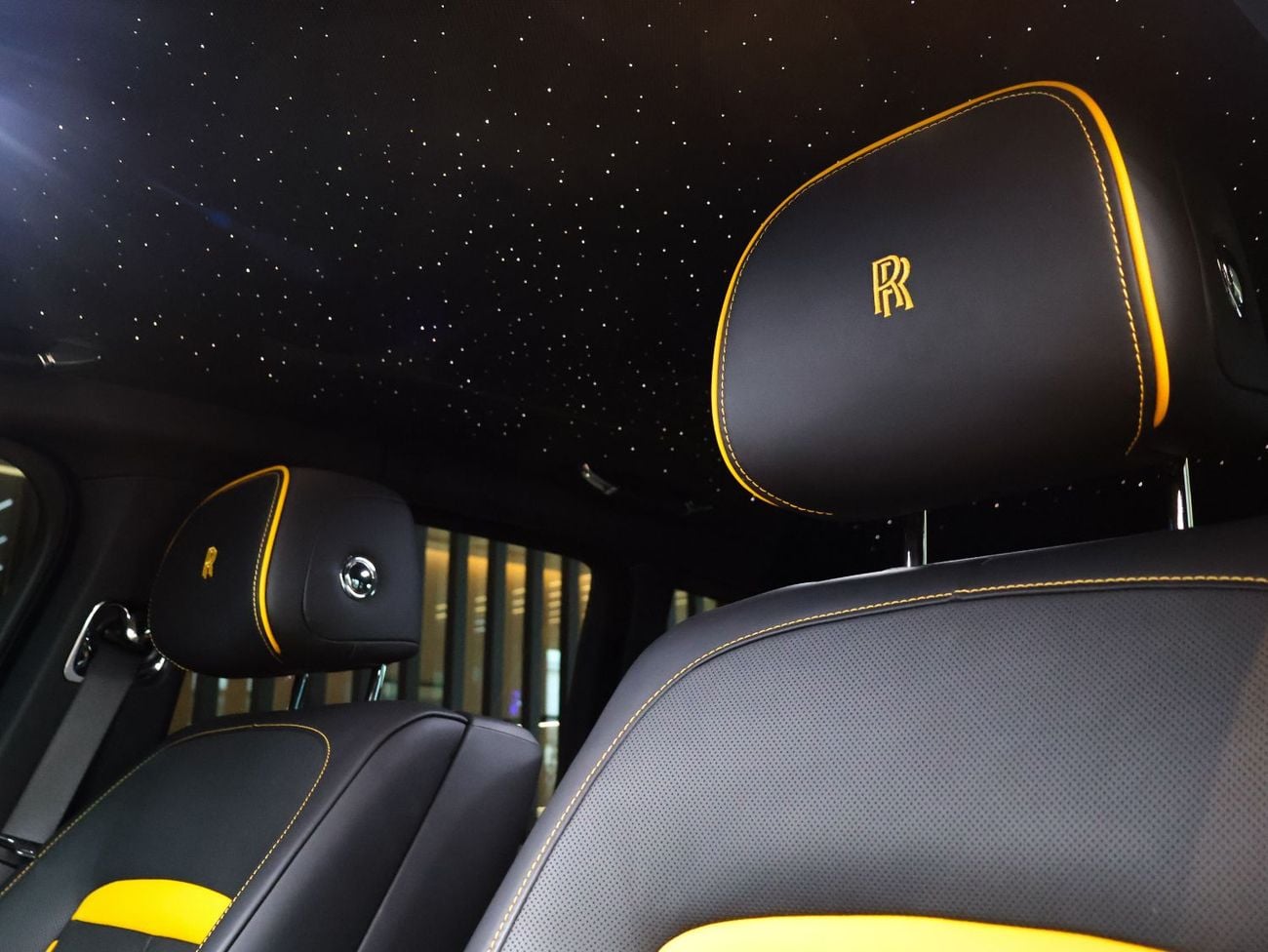 Rolls Royce Cullinan BLACK BADGE