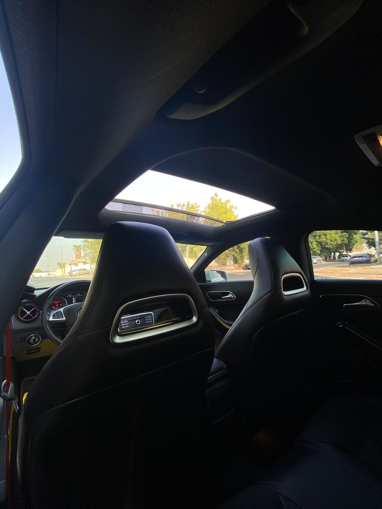 Mercedes Benz CLA250 SPORT