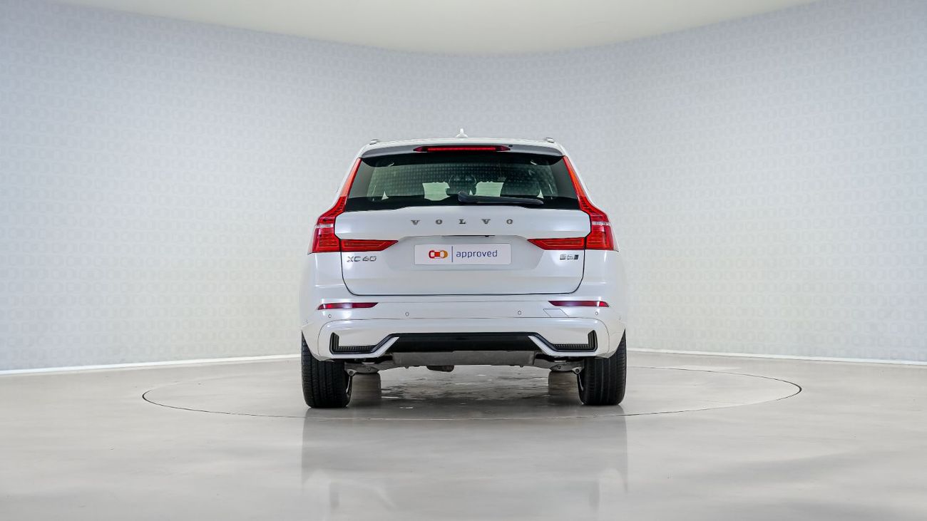 Volvo XC60 B5 Ultimate Dark