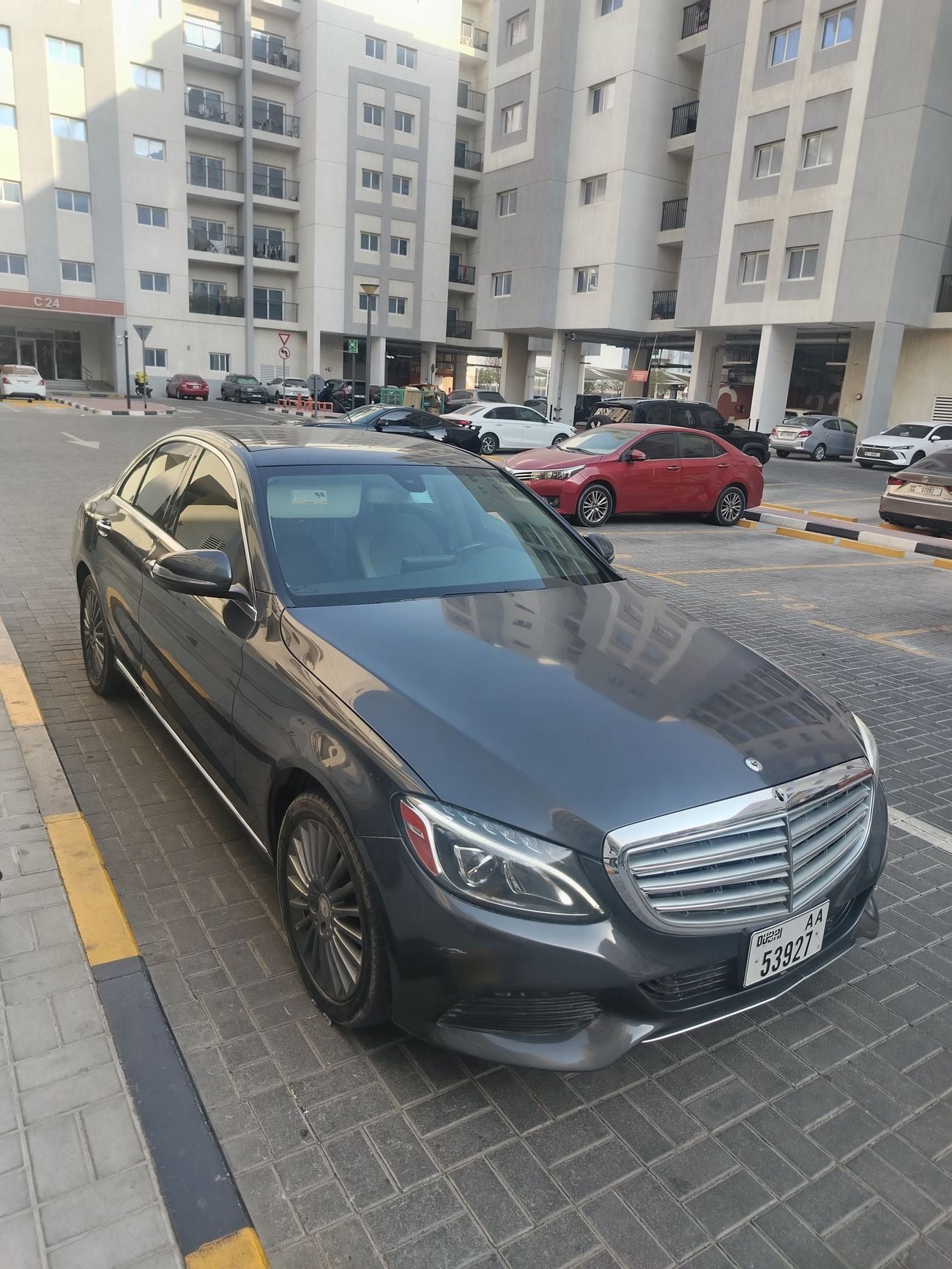 مرسيدس بنز C 300 ستاندارد