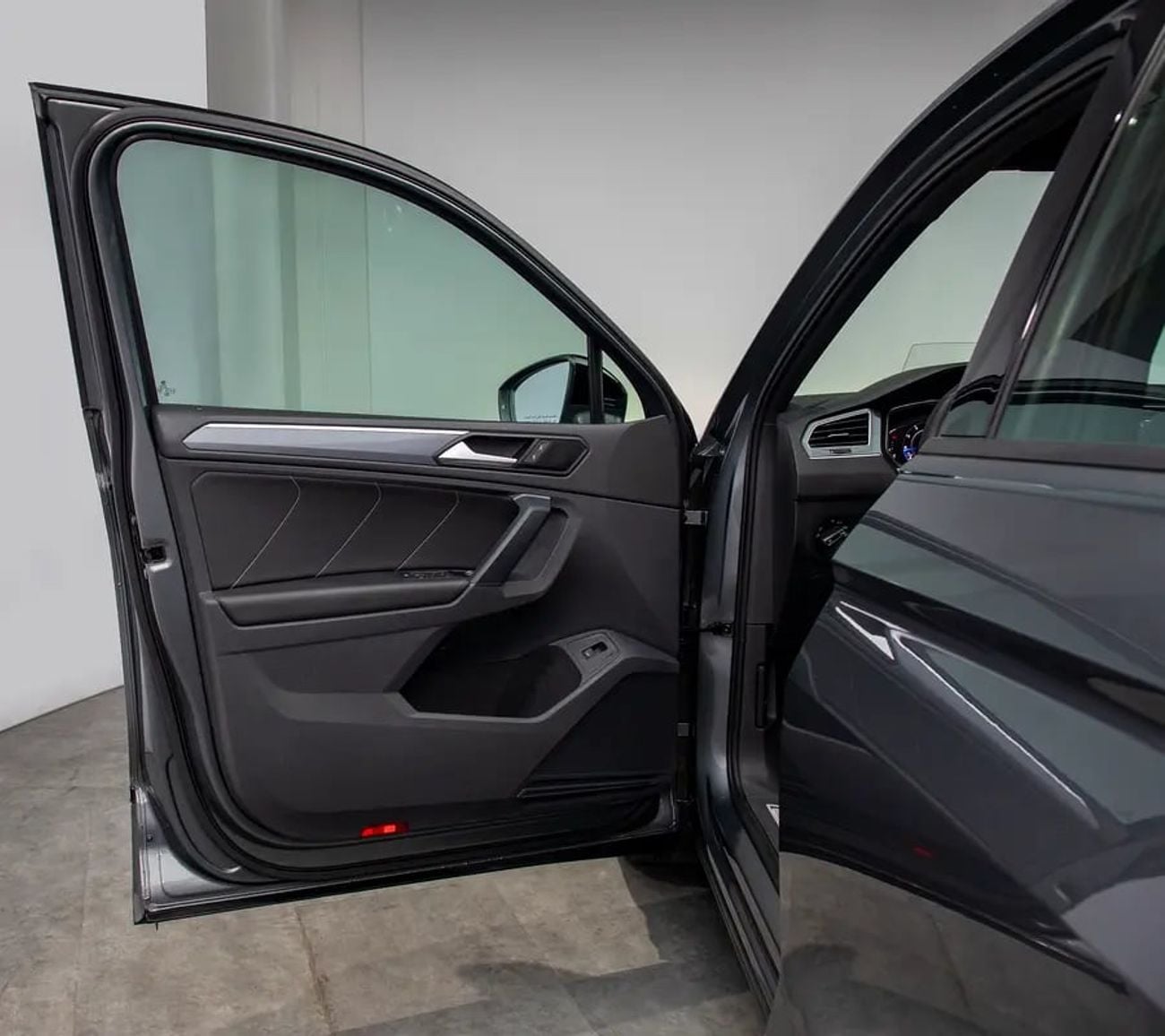 Volkswagen Tiguan 0% Down Payment Available • FDSH • GCC Spec