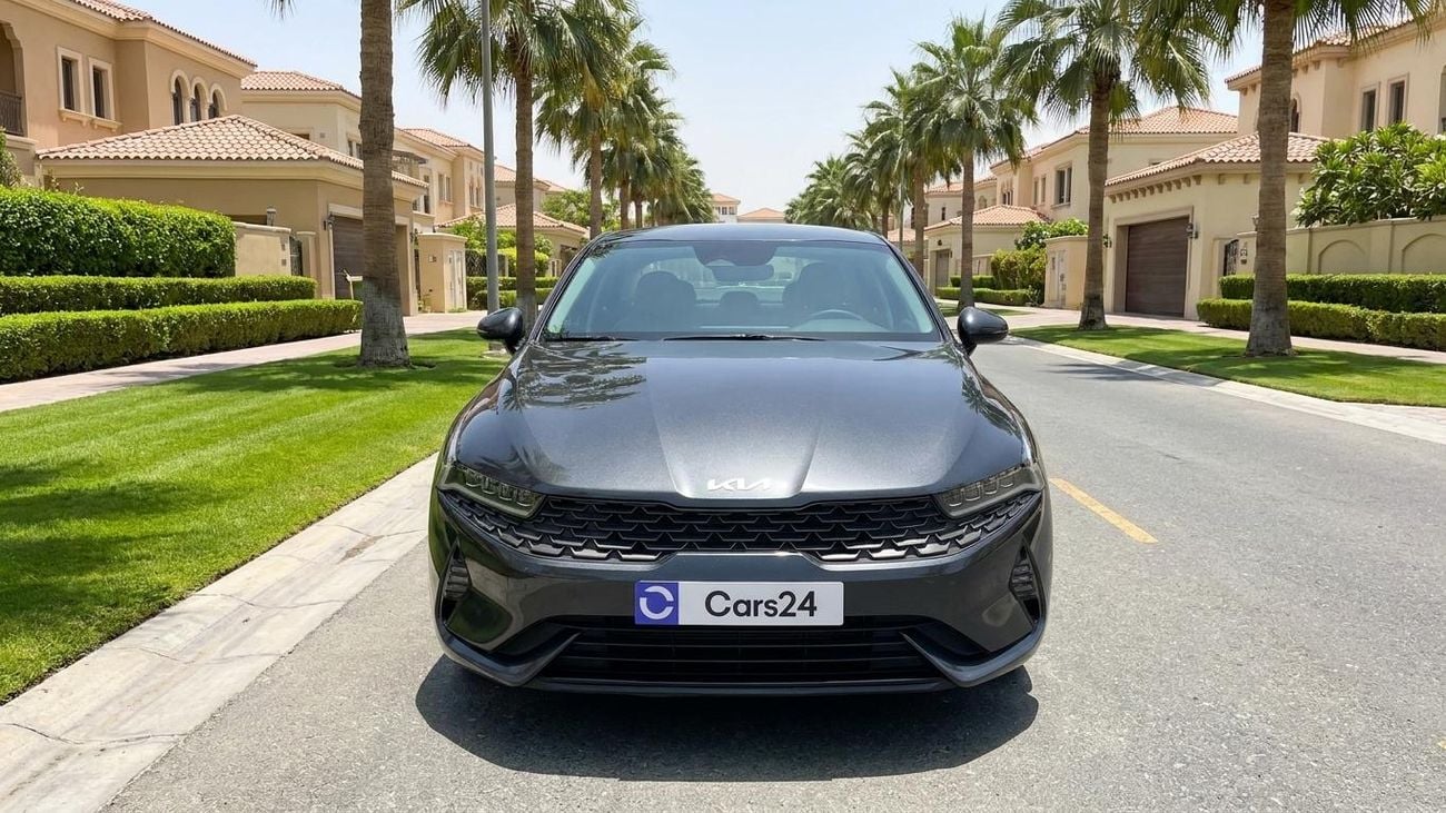 كيا K5 LX كارس24 هي سوق ضخم للسيارات المستعملة موثوق ومضمون ٪كارس24 هي سوق ضخم للسيارات المستعملة موثوق ومضمون