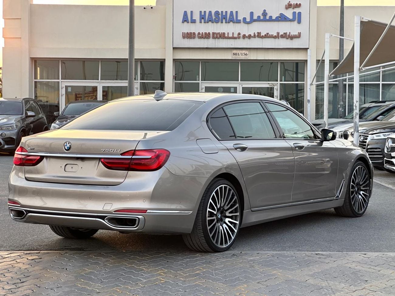 BMW 750Li PURE EXCELLENCE