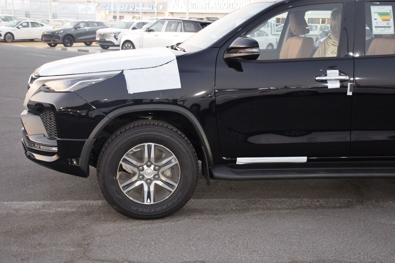 Toyota Fortuner SR5