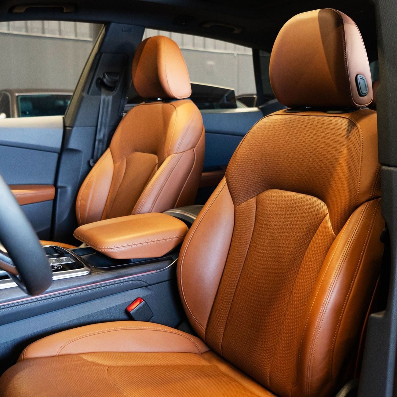 Audi Q8 55 TFSI S-LINE LUXURY AED 3,640 PM • 0% Downpayment • Audi Q8 55 TFSI quattro S Line • Agency Warranty