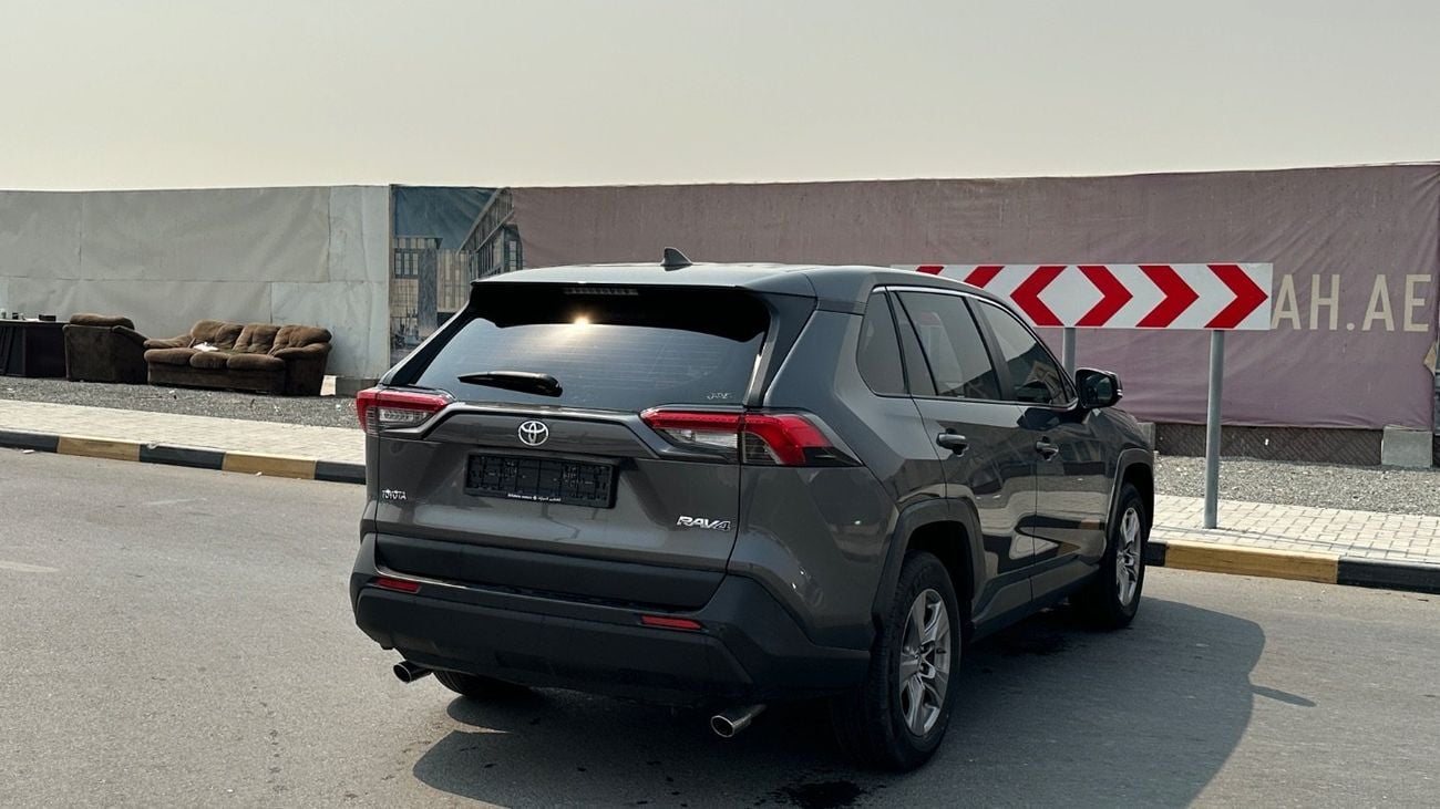 Toyota RAV4 EX