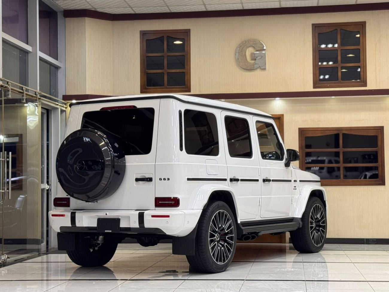 مرسيدس بنز G 63 AMG STANDARD